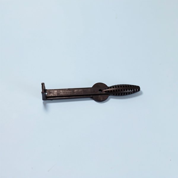 Clef universelle de couvercles en 2 parties pour pompes Speck