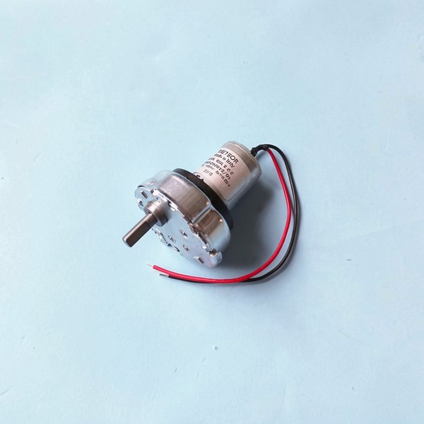 Moteur Ø6 24 VDC, 10 RPM avec câble 15cm pour pompe MP2-R de 1 L/h et 1,5 L/h