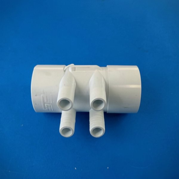 Collecteur d'air (Manifold) 2" X 2" F/F 4 sorties 3/4 " cannelée