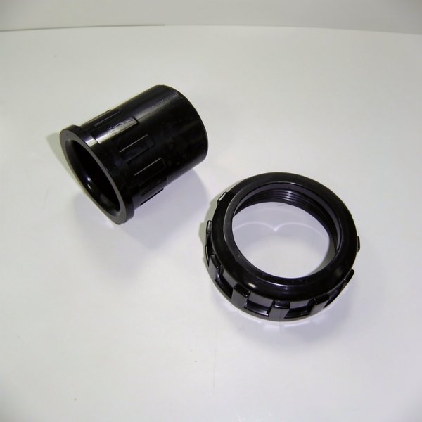 Raccord + écrou Ø63
