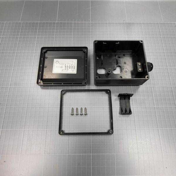 Ensemble boitier de connexion tri