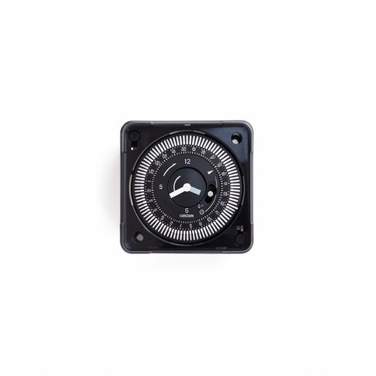Horloge à encastrer avec réserve de marche