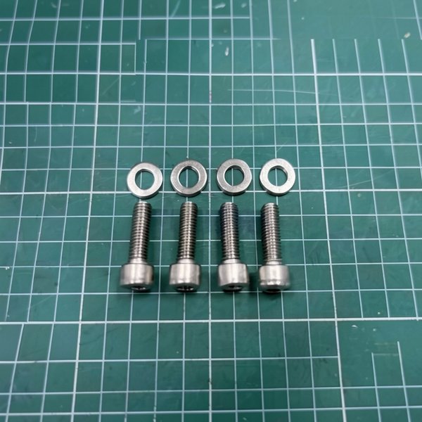 Kit visserie de bride de moteur 1,50 CV PPE Cala, New Europa