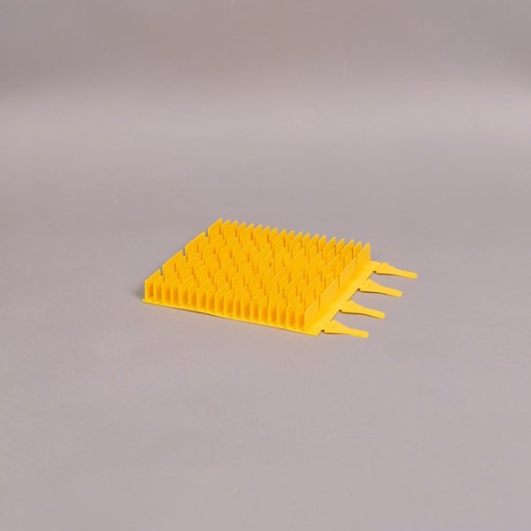 Brosse PMS108