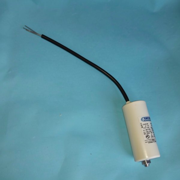 Condensateur Mka 25µf 450v 40x94 avec câble 250mm Long avec VIS