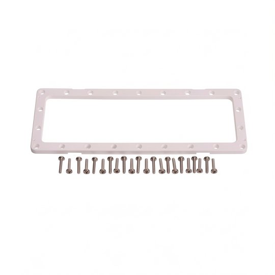 Bride de skimmer UNIK Liner avec vis métriques 6x30 mm