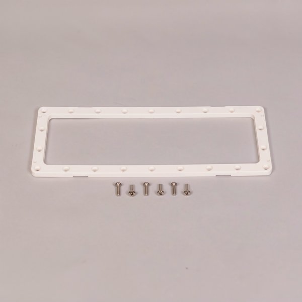 Bride de skimmer UNIK Béton avec vis métriques 6x20 mm