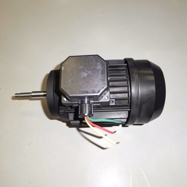 Moteur 0,75 CV Tri