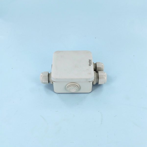 Boîte de connexion 80x80x42 complète