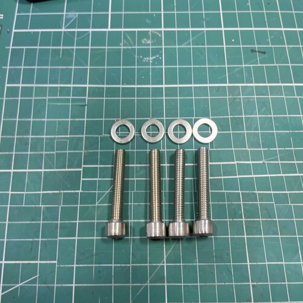 Vis moteur