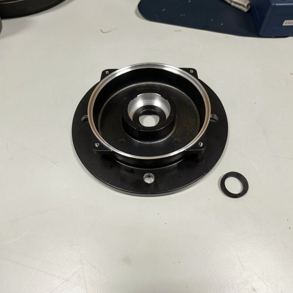 Couvercle moteur MEC C.90 et rainure Ø52